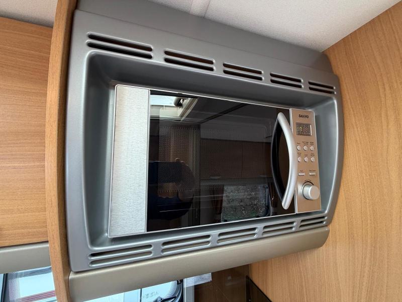 Swift Charisma 550 - Image 13