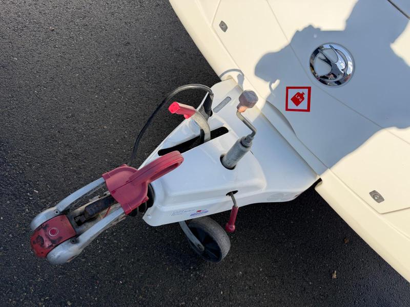 Swift Charisma 550 - Image 27