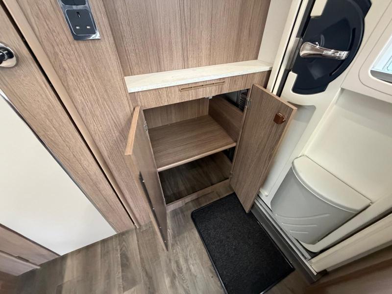 Coachman VIP 520 - Image 17