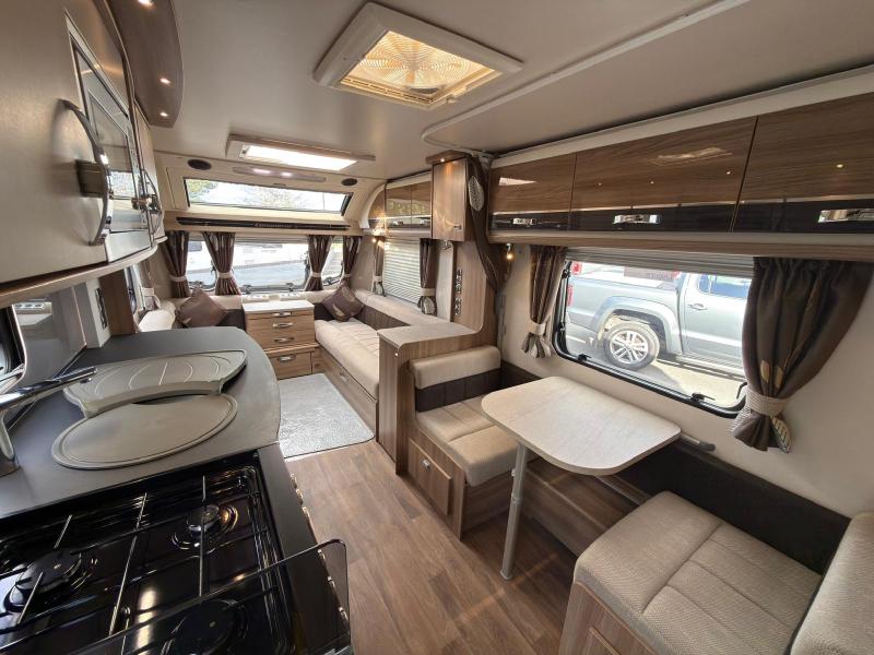 Swift Conqueror 530 - Image 2