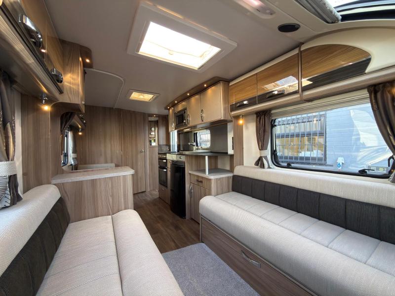 Swift Conqueror 530 - Image 7