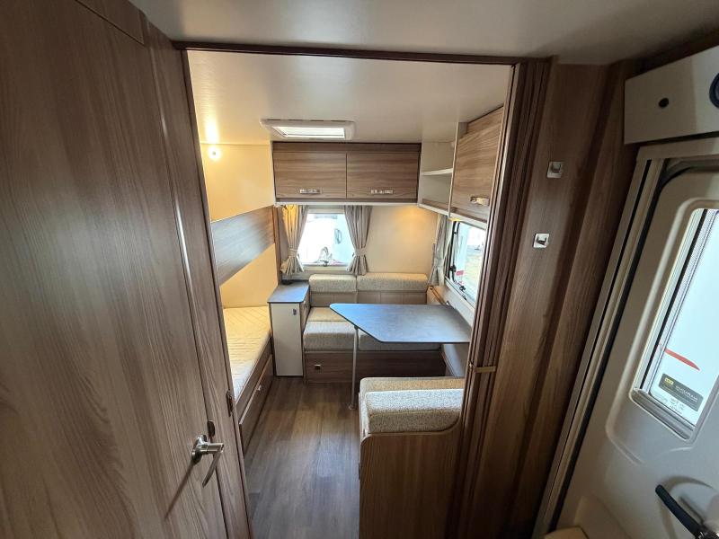 Swift Fairway 590 - Image 14