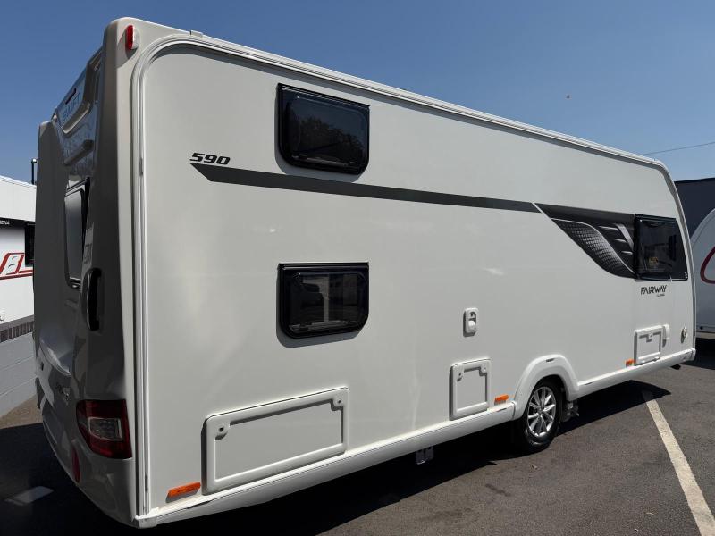 Swift Fairway 590 - Image 36