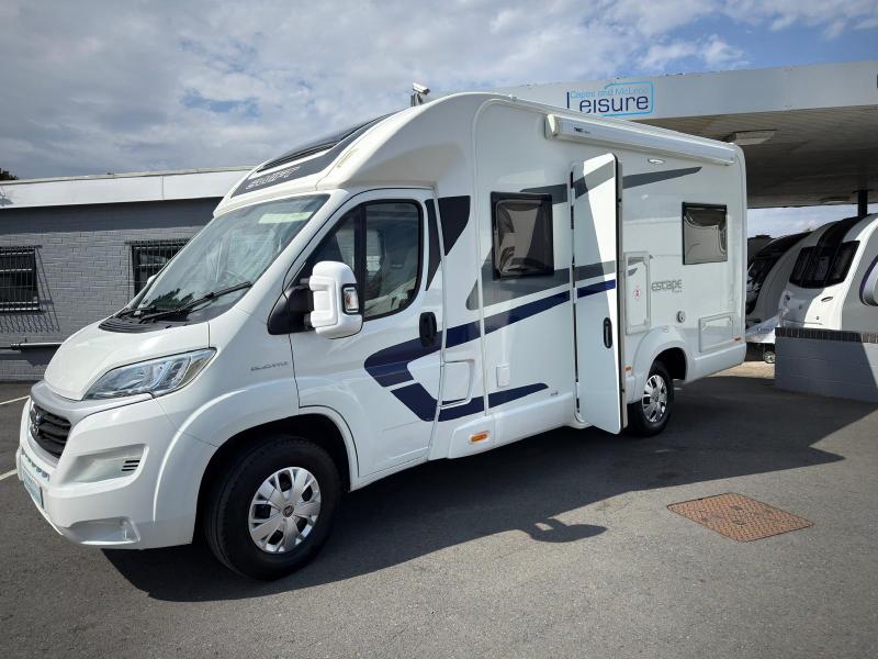 Swift Escape 664