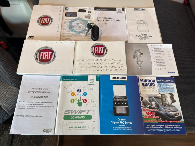 Swift Escape 664 - Image 25