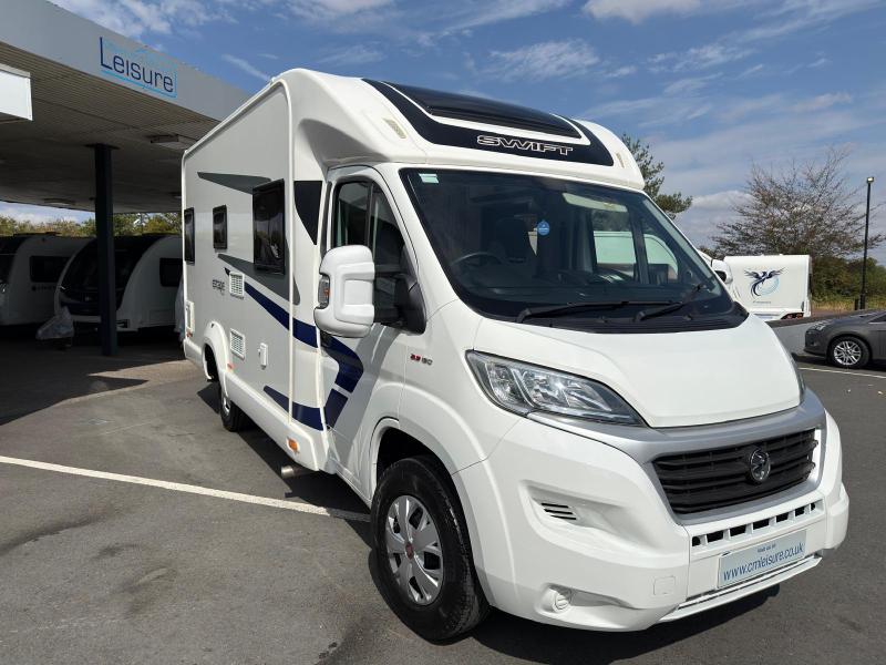 Swift Escape 664 - Image 32