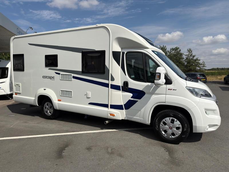 Swift Escape 664 - Image 33