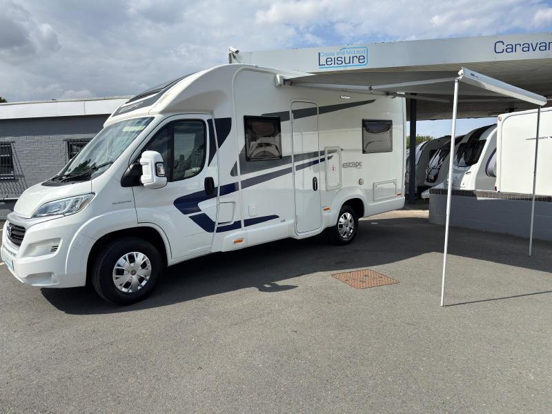 Swift Escape 664 - Image 37