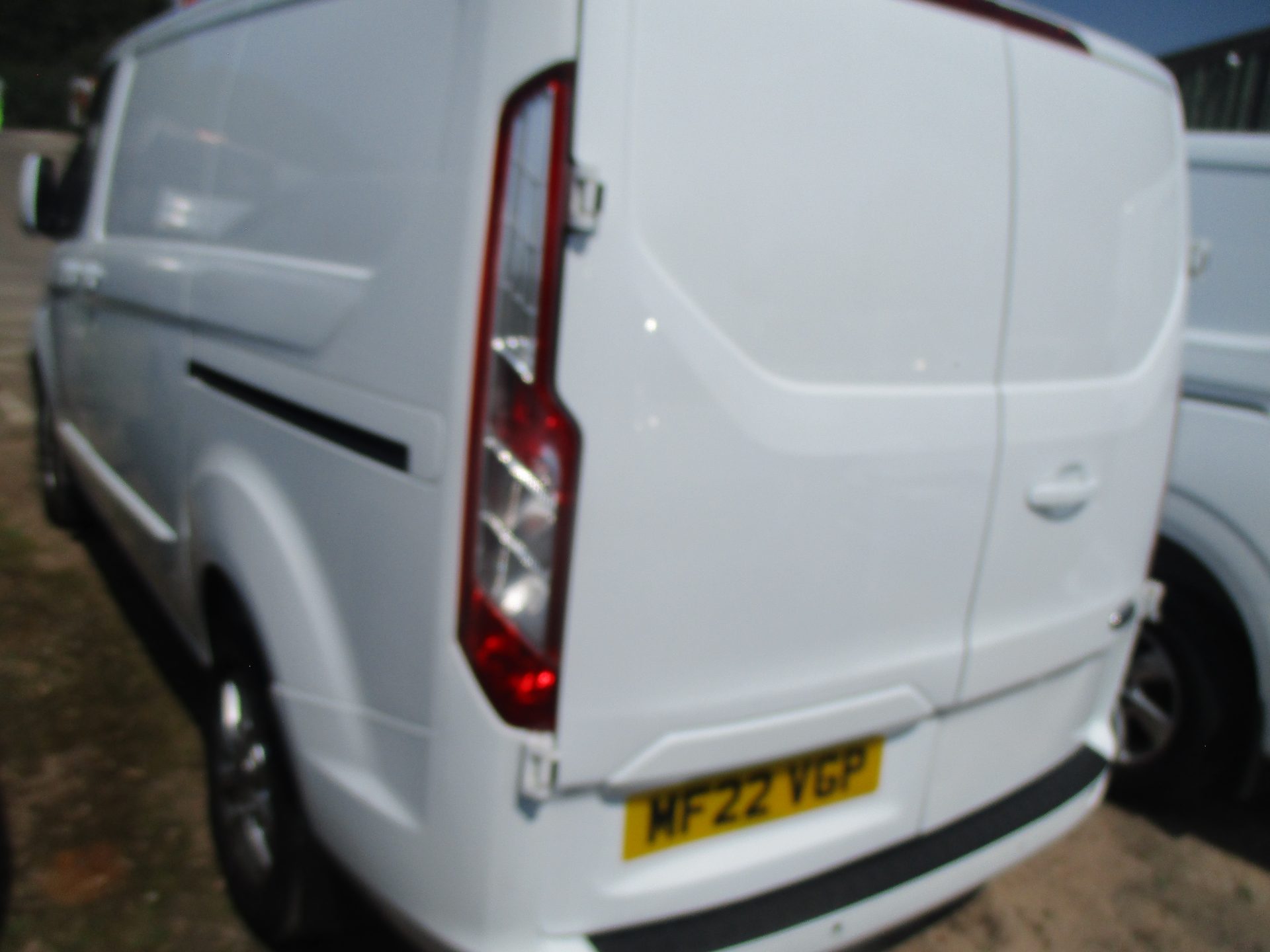 Ford OLD SHAPE CUSTOM LIMITED 130 BHP - Image 4