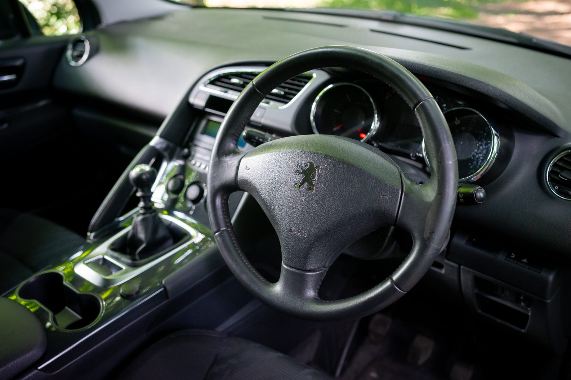 Peugeot 3008 1.6 HDi Sport - Image 9