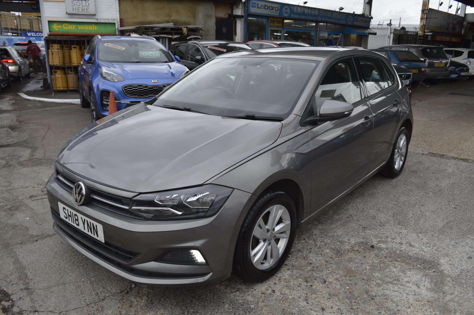 Volkswagen POLO - Image 3
