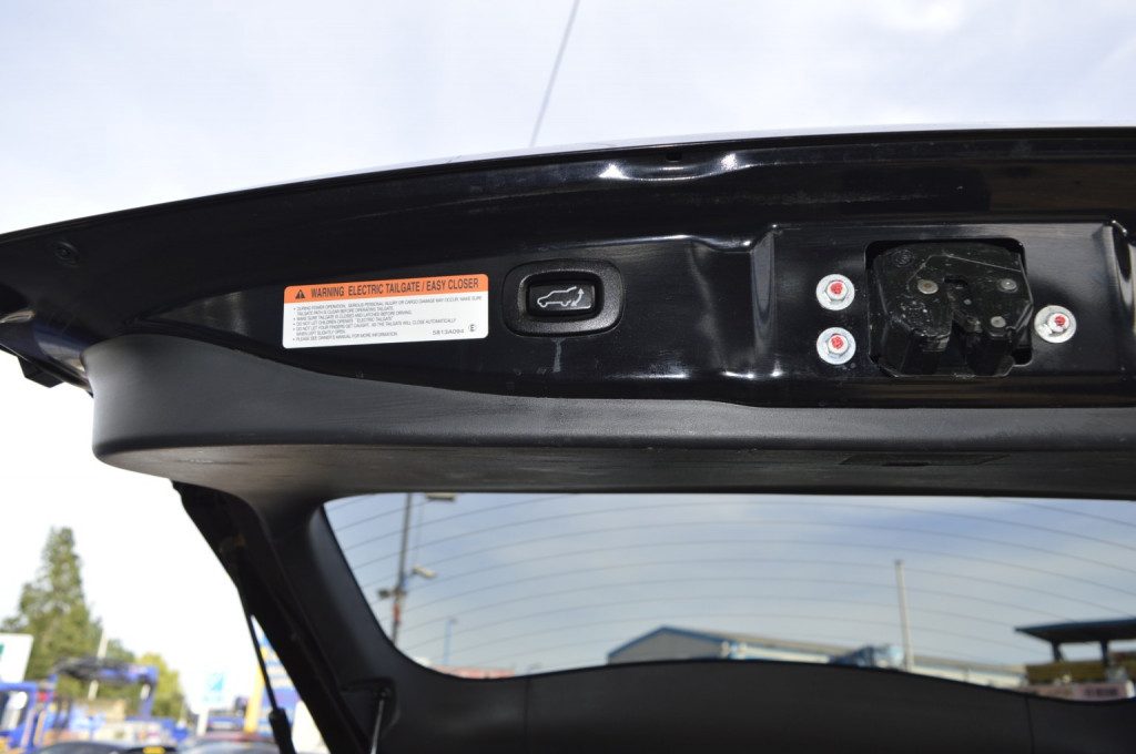 Mitsubishi Outlander - Image 11