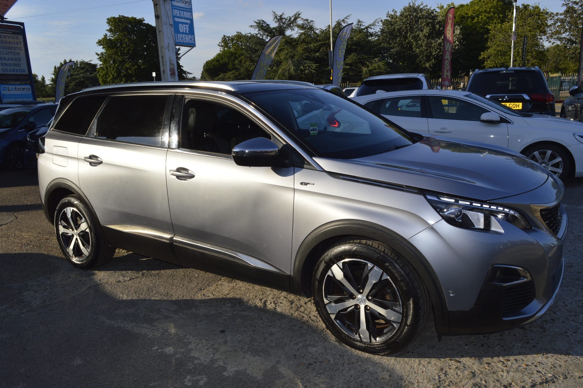 Peugeot 5008 GT - Image 6