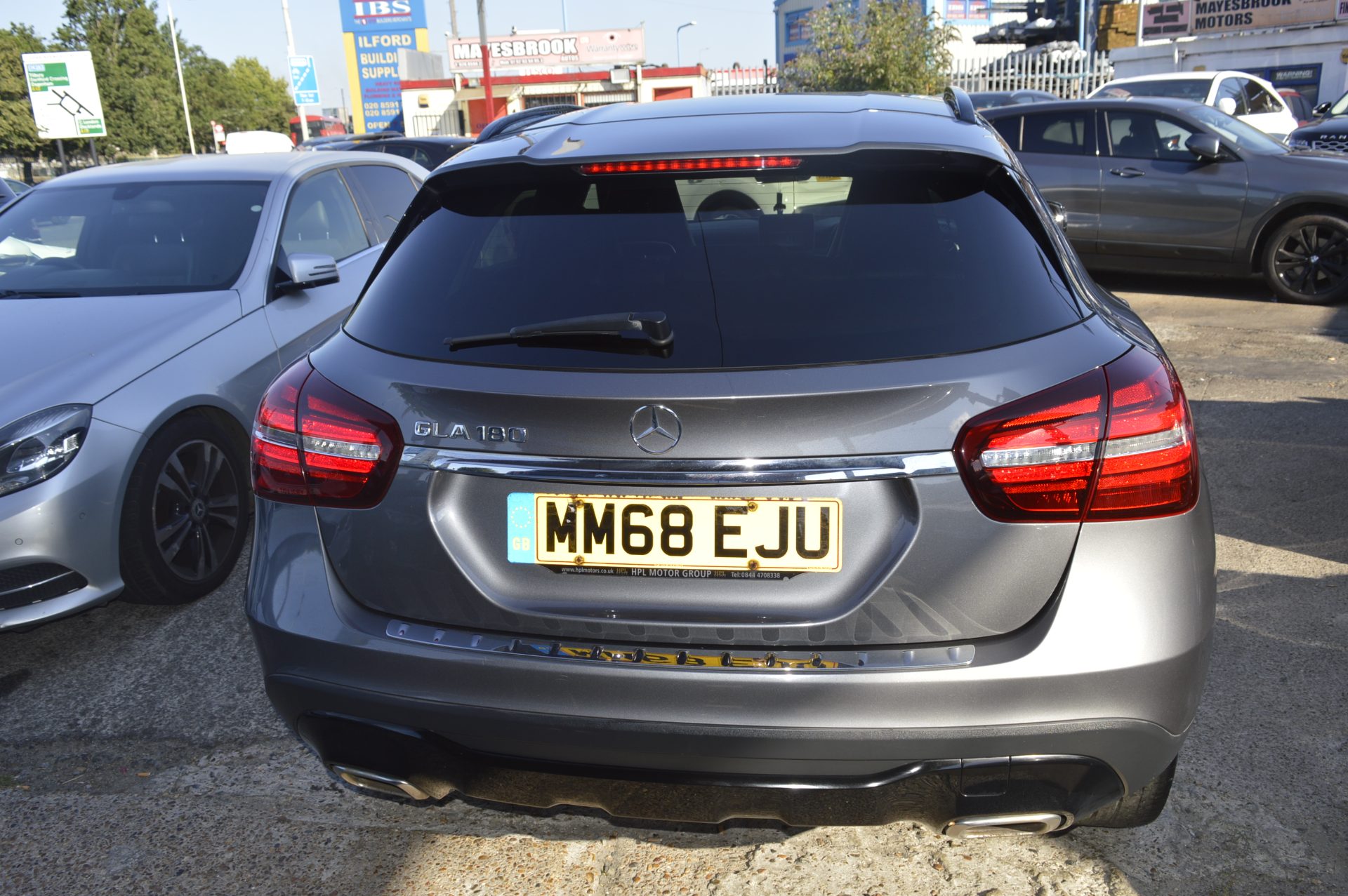 Mercedes-benz GLA AUTO - Image 8