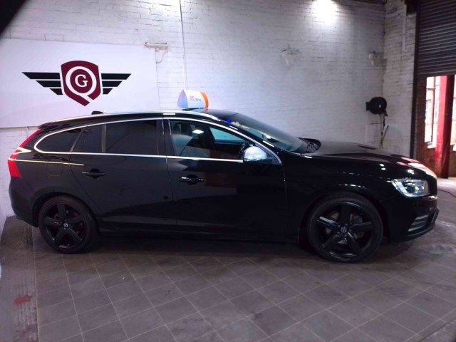 Volvo V60 - Image 4