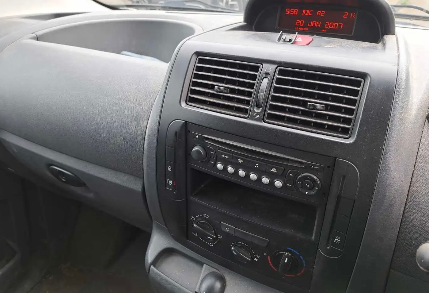 Citroen Dispatch L2 1.6 HDi EX Council - Image 5