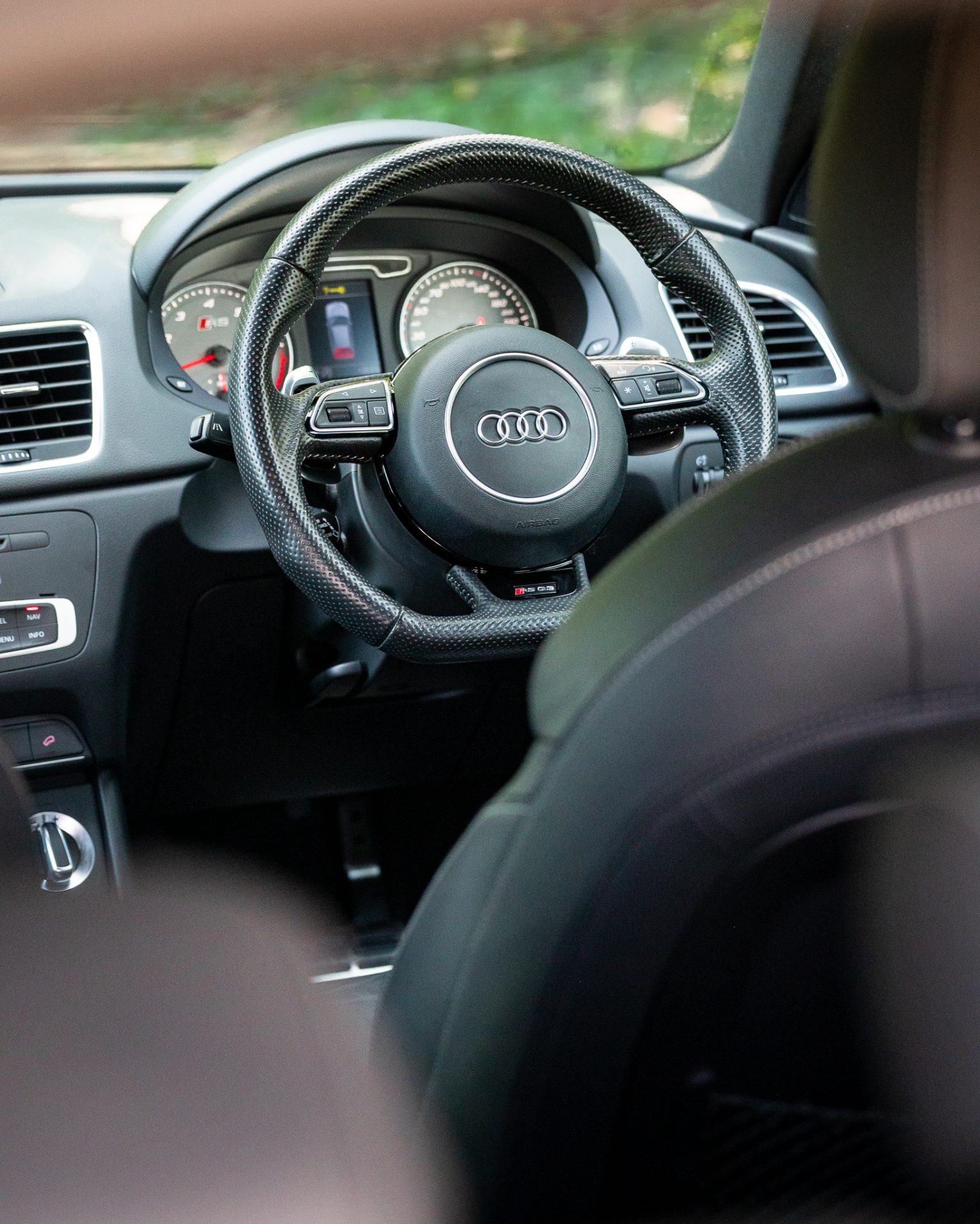 Audi RSQ3 - Image 11