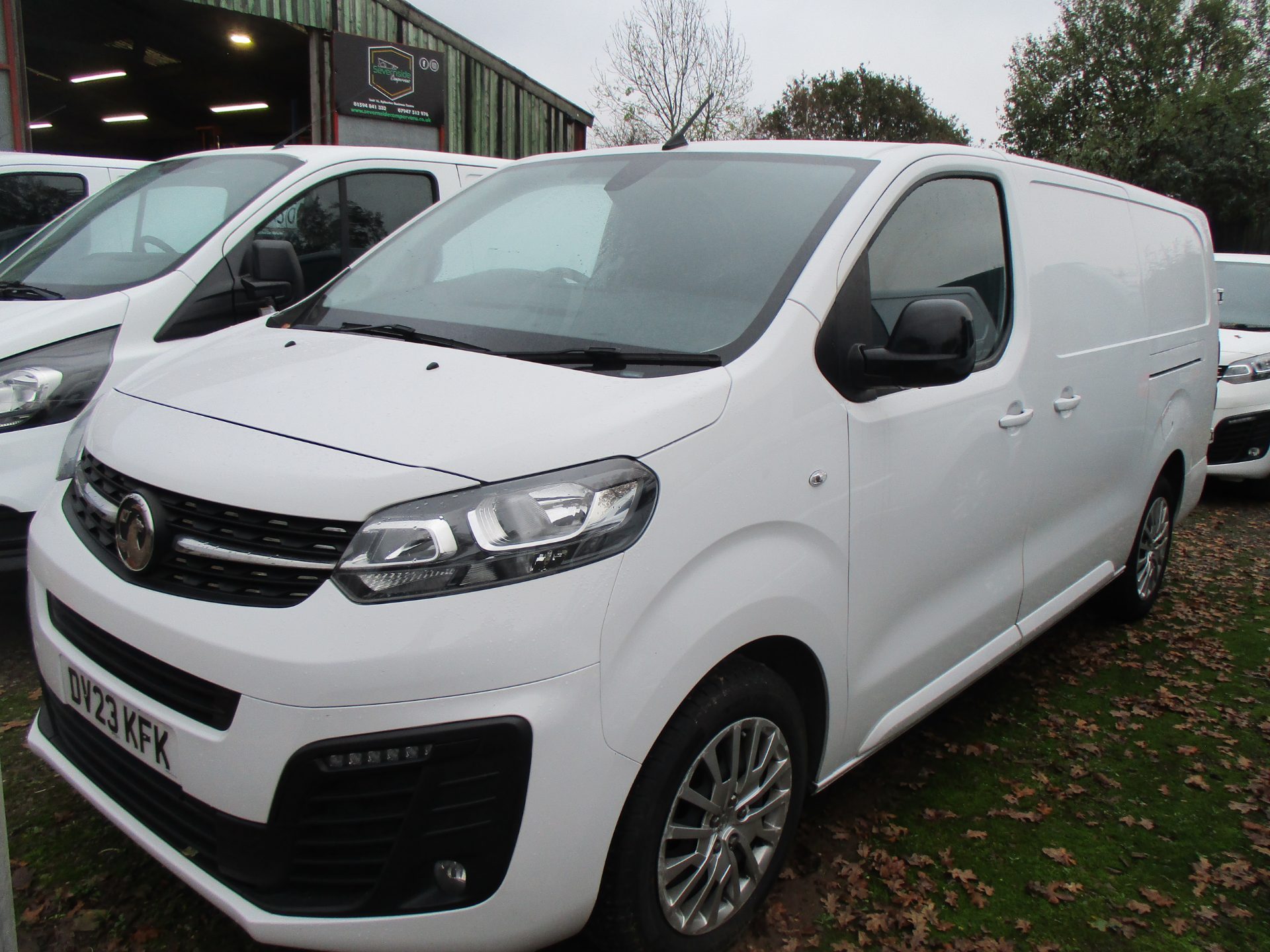 Vauxhall VIVARO PRO L2 H1 - Image 4
