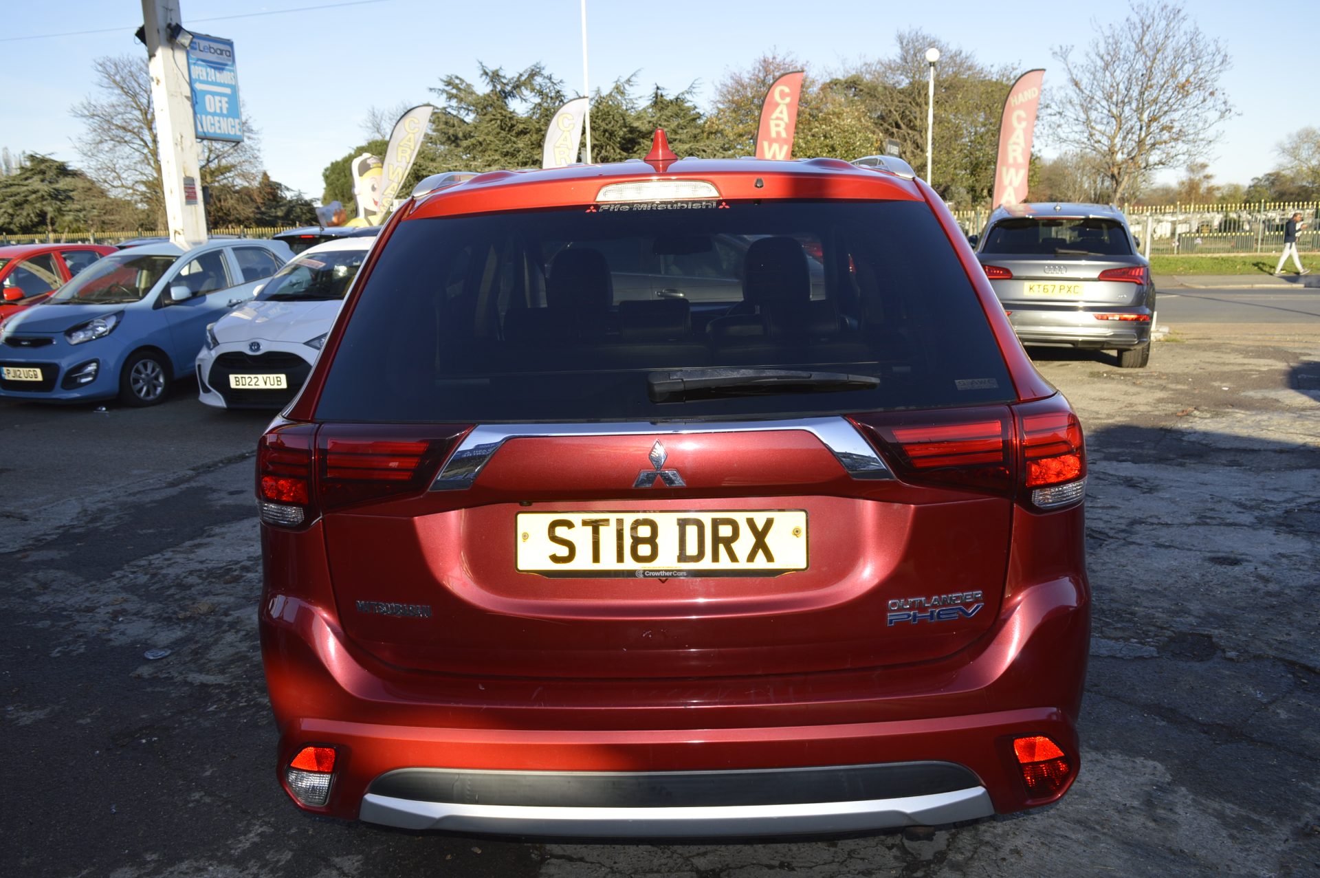 Mitsubishi Outlander - Image 8