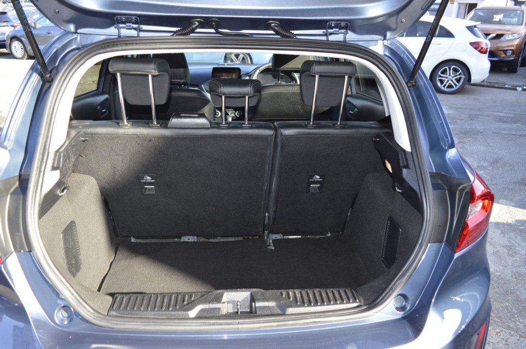 Ford Fiesta - Image 10